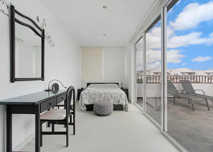 Appartement Lovely Penthouse Costa Teguise