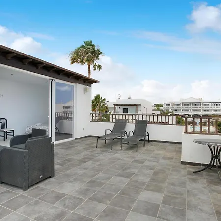 Lägenhet Lovely Penthouse Costa Teguise
