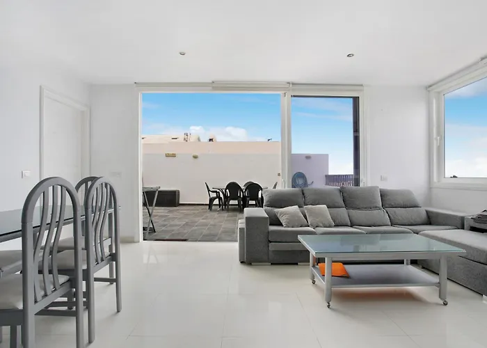 Lovely Penthouse 아파트